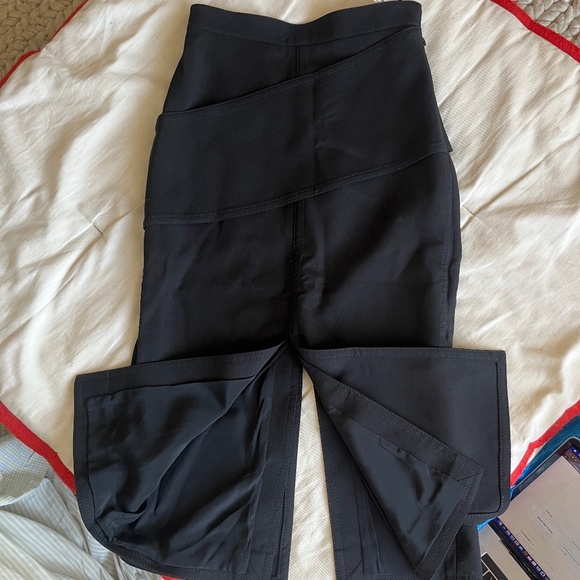 ALEXANDER MCQUEEN black pencil skirt with sash - Picture 7 of 10